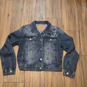 415. AMETHYST Jeans Denim Jean Embroider Jacket Size Large Like New